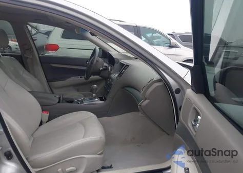 2013 Infiniti G37X z USA, uszkodzony, nr VIN JN1CV6AR5DM762160